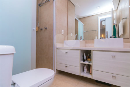 Apartamento à venda com 3 suítes em Vila Mascote, São Paulo, SP