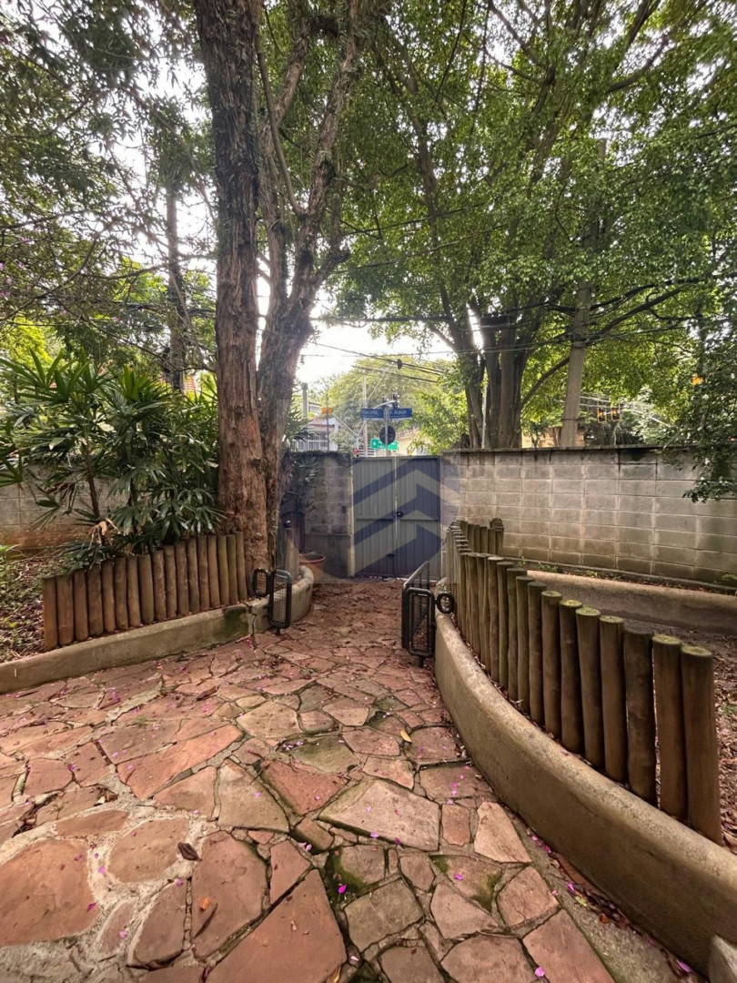 Sobrado, 2 quartos, 606 m² - Foto 15