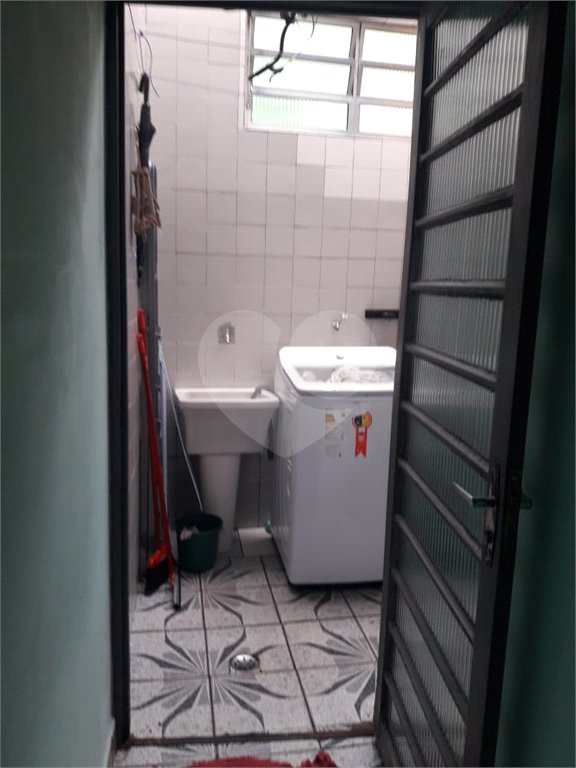Terreno à venda de 251m² na Chácara Inglesa