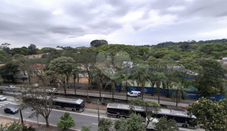 Apartamento para alugar com 2 quartos em Santo Amaro, São Paulo, SP