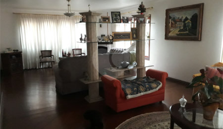Casa à venda com 6 suítes no condomínio Gabriel Quadros, São Paulo - SP