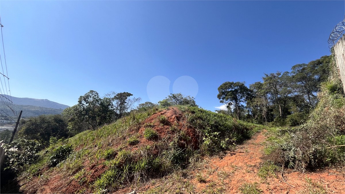 Terreno a Venda com 1000m2 no Jd Estancia Brasil em Atibaia