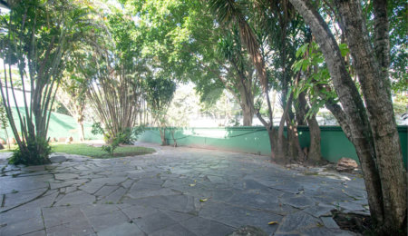 Casa à venda com 5 quartos, sendo 3 suítes,  em Morumbi, São Paulo, SP