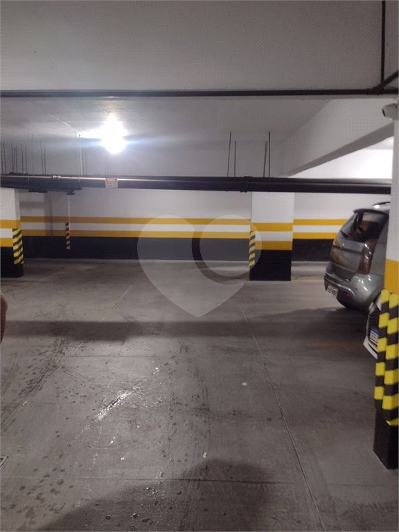 Apartamento no Edificio Jatiúca á venda.