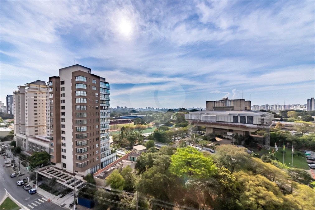 Vila Clementino - 161 m² | 2 dormitórios, com possibilidade de 3 | suíte master | 3 vagas | depósito