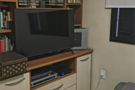 Oportunidade Imperdível: Conforto e Vista Privilegiada! ?Localizado estrategicamente em frente ao Tietê Plaza Shopping, este apartamento é o equilíbrio perfeito entre sofisticação e praticidade. 75m2 Área Útil com 3 Dorms , sendo 1 suite , com VAGA LIVRE DEMARCADA .