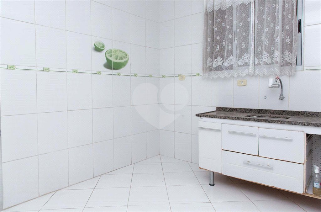 Apartamento - Centro - 1 Dormitório - Próximo ao Metrô - Venda