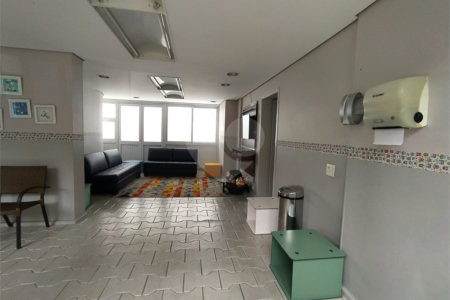 Apartamento de 145m2 com varanda gourmet 3 dormitórios e 2 vagas à venda na Chácara Klabin