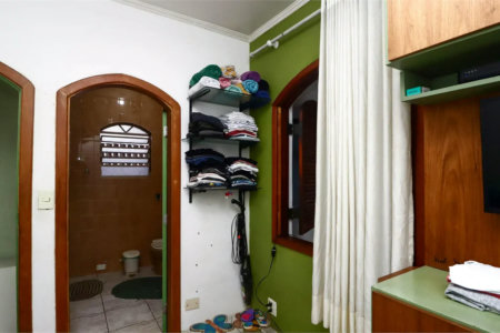 Casa à venda com 5 quartos, sendo 2 suítes,  em Vila Sônia, São Paulo, SP