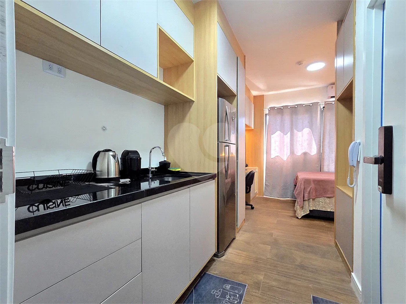 Studio Mobiliado Novo Andar Alto Próximo Metrô Paraíso