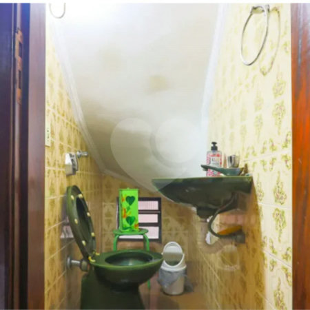 Casa com 210m² , 3 dormitórios , sendo 1 suíte , 2 vagas , à venda no Jabaquara.