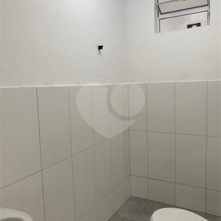 Sala Comercial de 40m² no Alvinópolis - Sobreloja