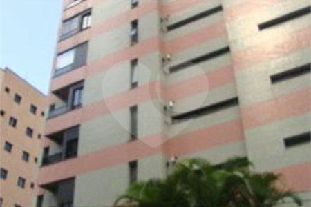 Apartamento com 3 Quartos à Venda, 190,56 m² por R$ 750.000
