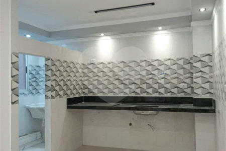 Excelente apartamento à venda, 2 quartos, ao lado do metrô Guilhermina-Esperança