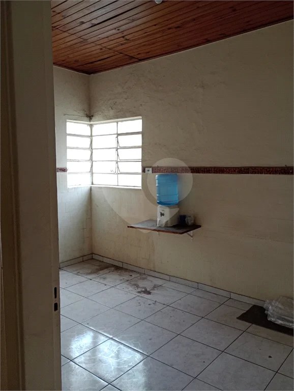 PREDIO COM 2 CASAS NO SACOMÃ