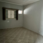 Casa para alugar com 4 quartos, sendo 2 suítes, no Centro, Três Lagoas, MS