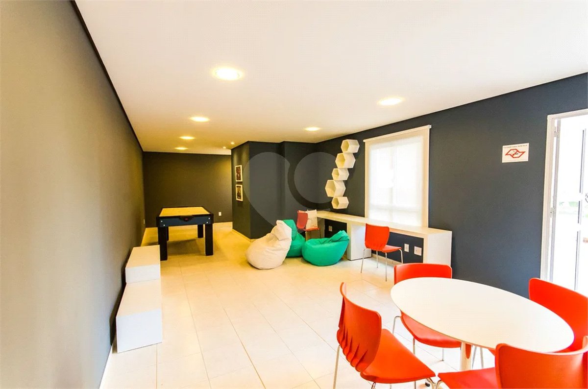 Apartamento à venda com 2 quartos, sendo 1 suíte, em Jardim Flor da Montanha, Guarulhos, SP