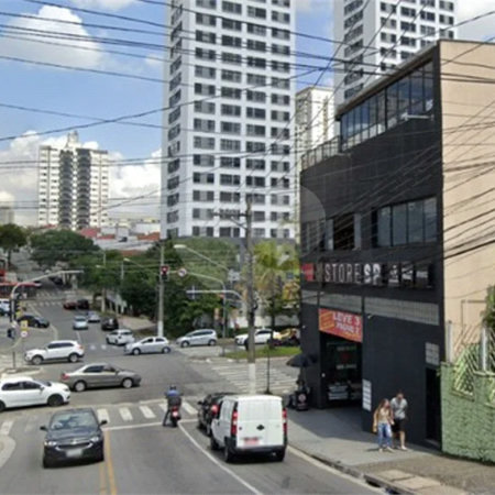 Excelente Casa Comercial no Anália Franco Terreno para LOCAÇÃO e COMPRA.