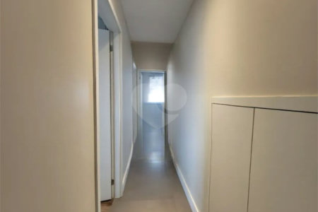 Apartamento à venda com 3 quartos, sendo 2 suítes, em Cambuci, São Paulo, SP
