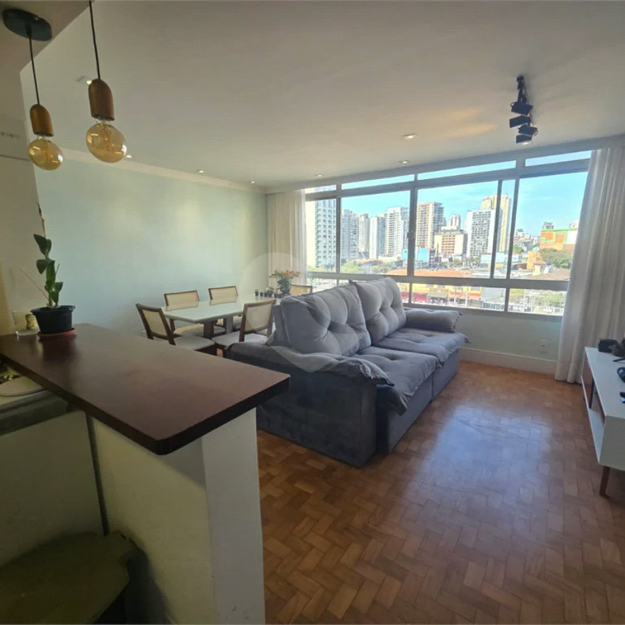 Apartamento com 80m2 2 dormitórios a venda na Vila Mariana