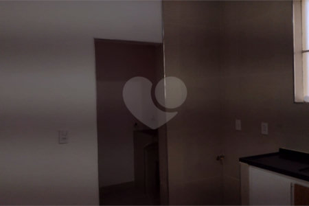 Apartamento no Condomínio Residencial Itaipu