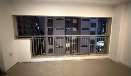 Apartamento à venda com 3 quartos, sendo 1 suíte,  em Vila Firmiano Pinto, São Paulo, SP