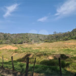 VENDA SÍTIO 48 hectares com estruura para granja, hidroponia e gado
