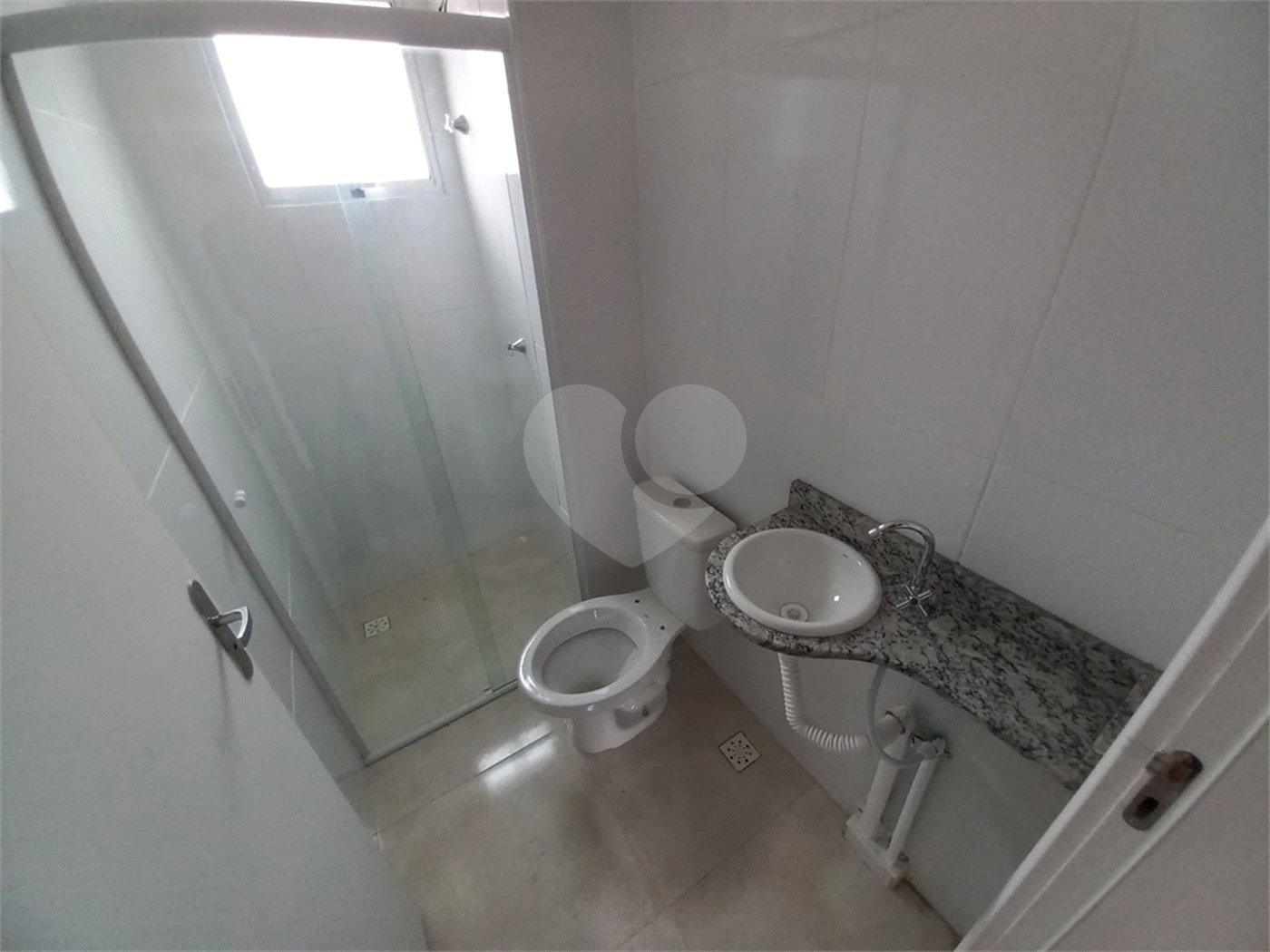 Apartamento no Condomínio Due Costa do Sol, com 2 dormitórios.