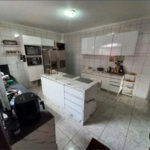 Sobrado à venda com 4 quartos, sendo 1 suíte, em Santo Antônio, Osasco, SP