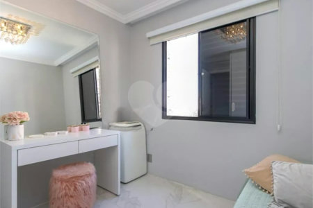 Apartamento reformado a venda no Alto da Boa Vista
