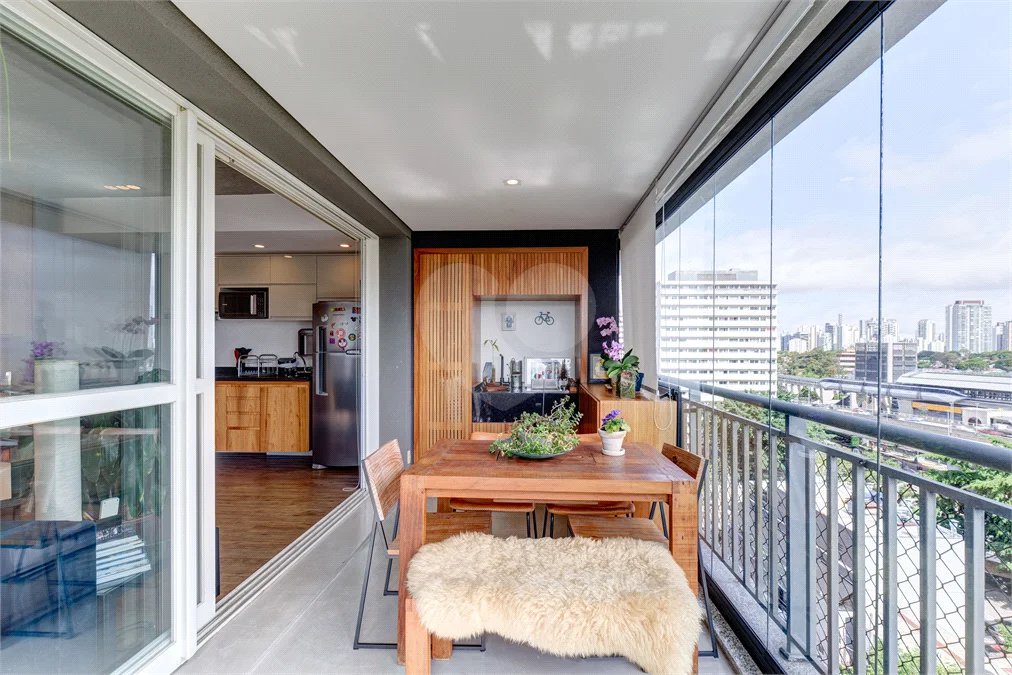 Apartamento à venda com 1 suíte em Brooklin, São Paulo, SP