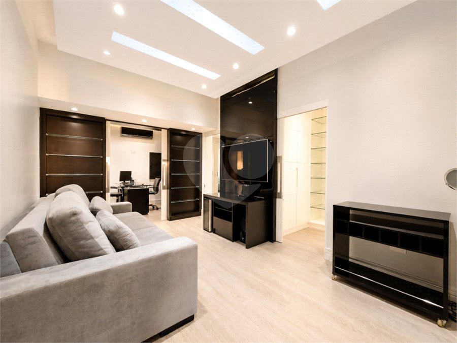 Apartamento à venda com 4 suítes em Vila Mascote, São Paulo, SP