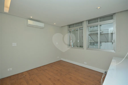Apartamento à venda com 2 suítes em Itaim Bibi, São Paulo, SP