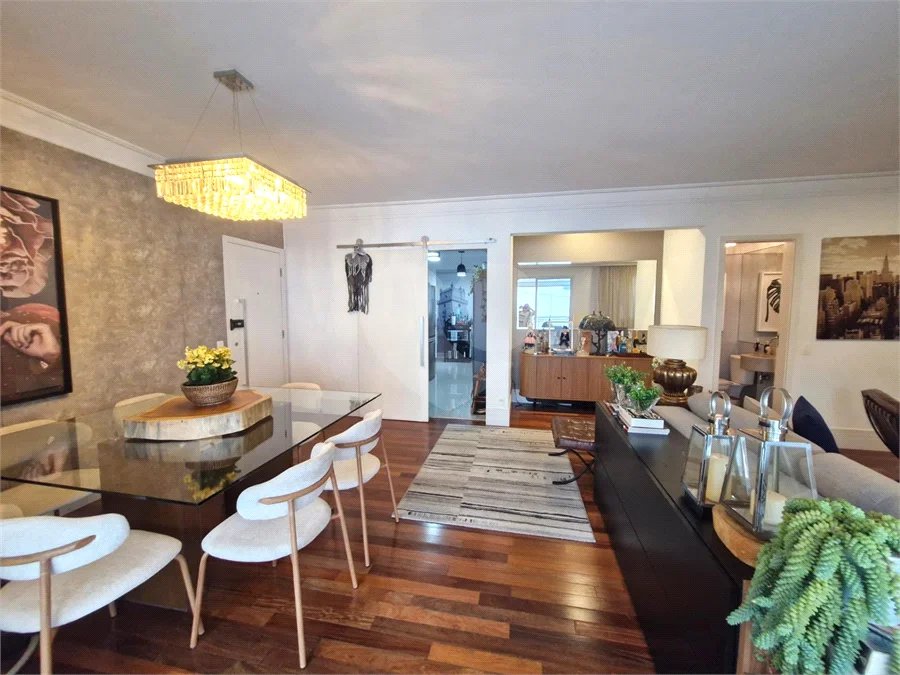 Apartamento à venda com 3 suítes em Alto da Boa Vista, São Paulo, SP