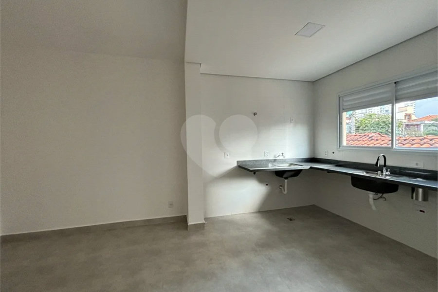 Apartamento novo Região Jardim do São Paulo com – 40 metros - 2 dormitórios - 1 banheiro, sala - cozinha e 1 vaga.