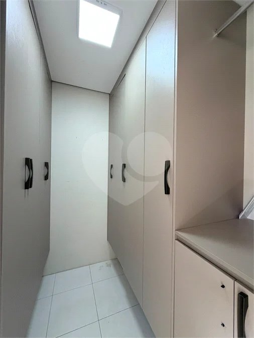 Apartamento à venda com 3 suítes em Vila Mariana, São Paulo, SP