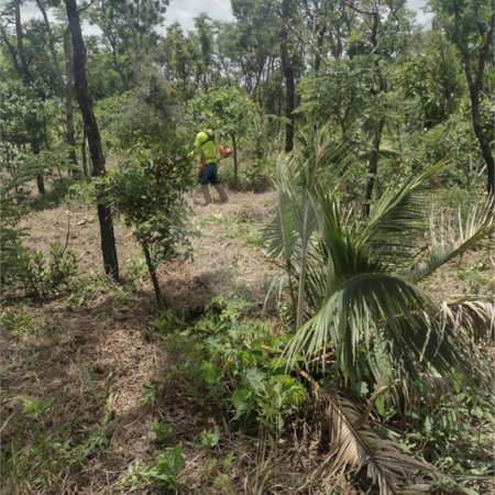 Vende-se área comercial com 220m de frente para a Washington Luiz,
