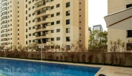 Excelente apartamento de 3 dormitórios, sendo uma Suíte e 2 vagas de garagem.