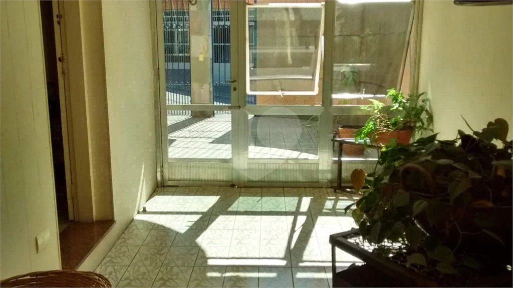 Sobrado à venda próximo ao Shopping Anália Franco