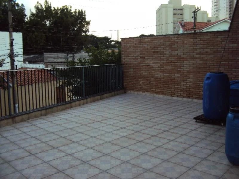 Sobrado à venda 400m² com 4 quartos, sendo 2 suítes, 6 vagas no Jardim Peri Peri próximo metrô Vila Sônia
