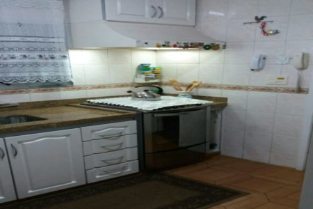 Casa à venda com 3 quartos, sendo 1 suíte,  no condomínio Alameda do Eucaliptos, São Paulo - SP
