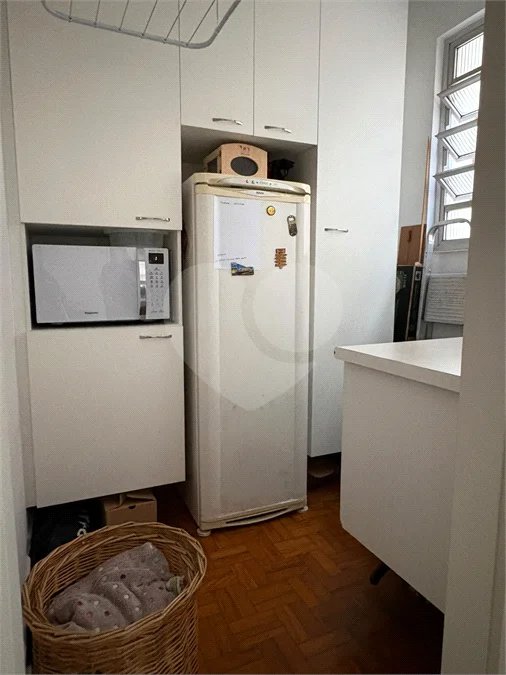 Apartamento Amplo e Mobiliado, 3 Dormitórios, 2 Vagas, Próximo à Paulista