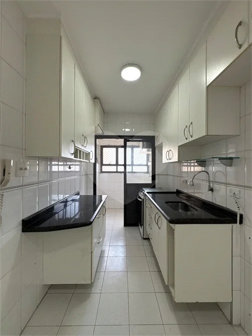 Apartamento 68m² com 3 Dormitórios, 1 Suíte e 2 Vagas na Vila Euclides