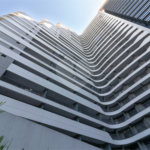 Apartamento de 68m² com 2 Quartos (1 Suíte) e 1 Vaga no Condomínio Downtown - República