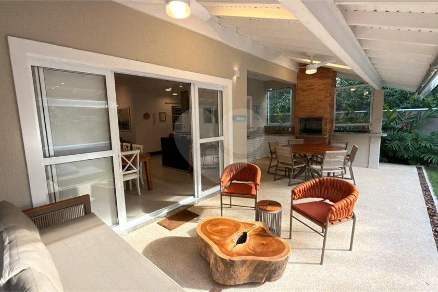 Casa à venda com 5 suítes em Riviera de São Lourenço, Bertioga, SP