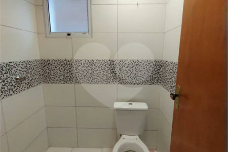 Apartamento à venda com 2 quartos e 1 vaga na Vila Nova Bonsucesso