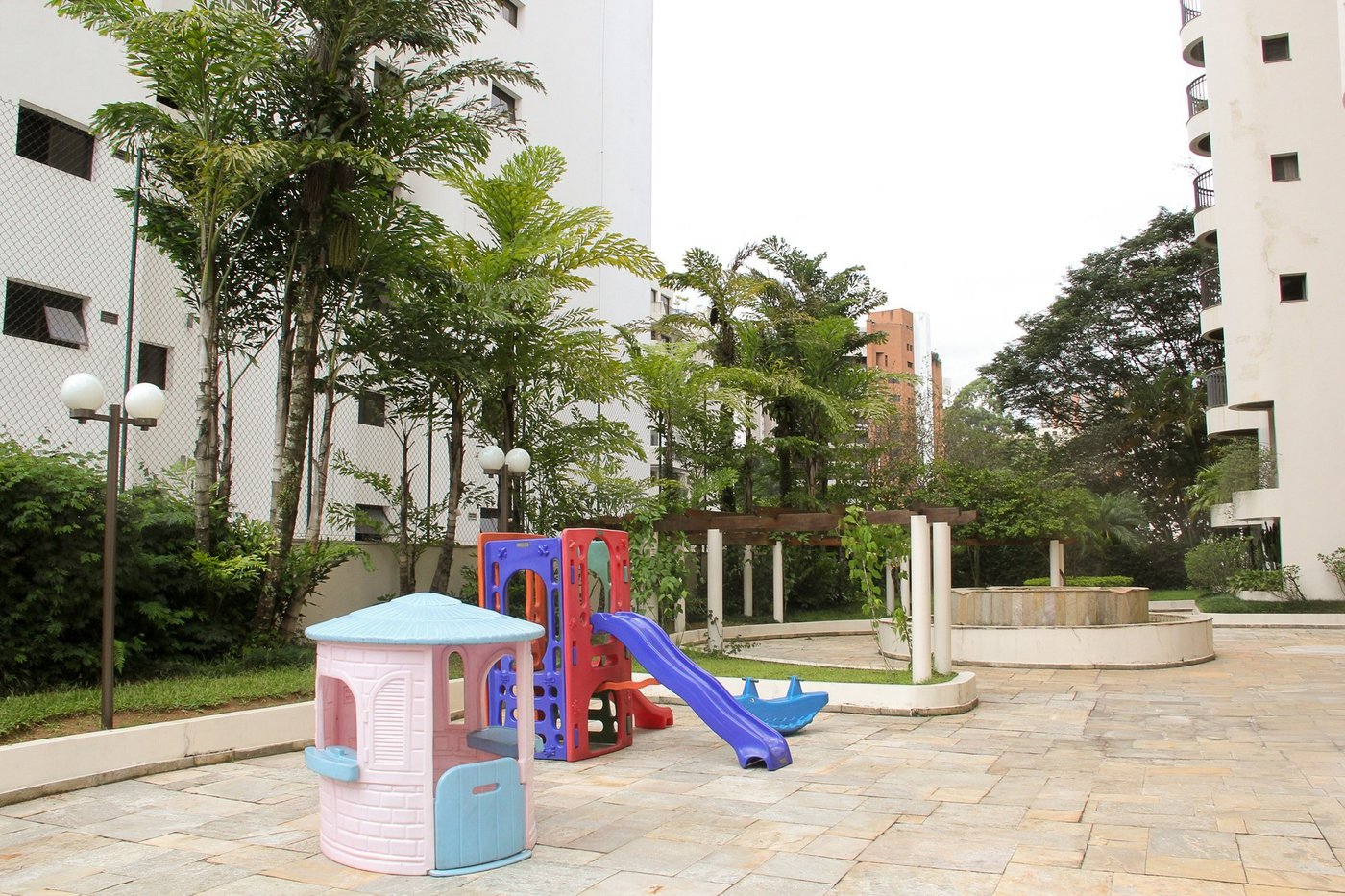 Apartamento à venda com 3 quartos, sendo 3 suítes, em Vila Andrade, São Paulo - SP