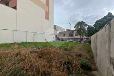 Terreno localizado no Centro de São Carlos