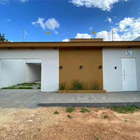 Casa à venda com 3 quartos, sendo 1 suíte,  em Jardim Iracema, Balsas, MA