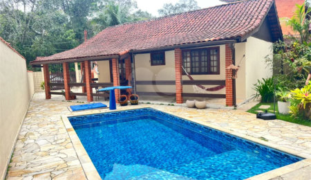 Casa à venda com 5 quartos em Guaratuba, Bertioga, SP